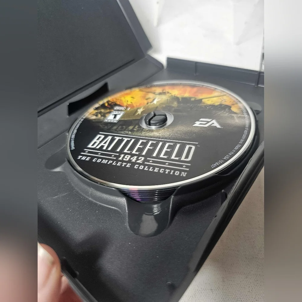Battlefield 1942 The Complete Collection PC CD-ROM 8-Disc Set Manual Complete